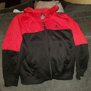 Jordan zippered (light) jacket w/ hood